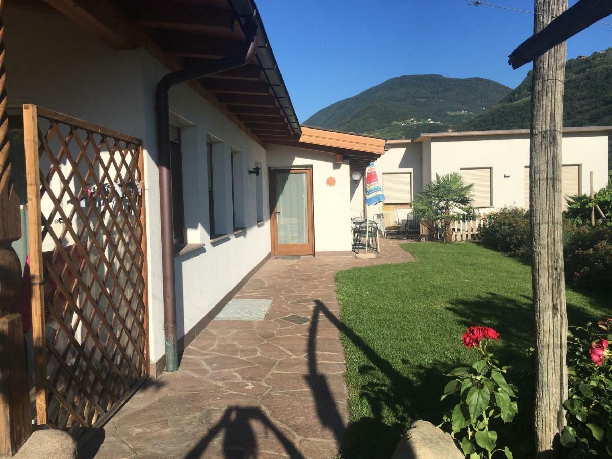 Weingut Zundlhof Villa Bolzano Exteriör bild