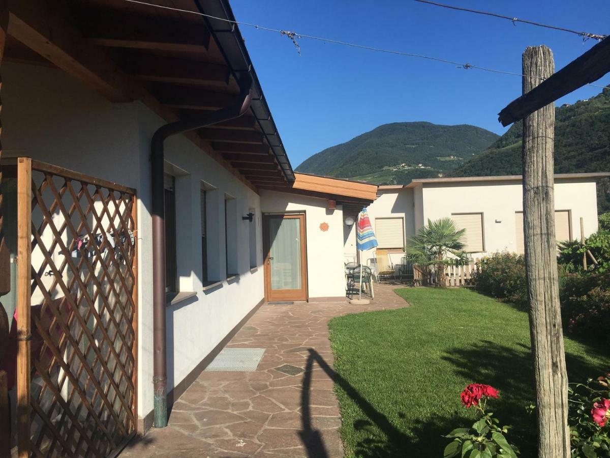 Weingut Zundlhof Villa Bolzano Exteriör bild