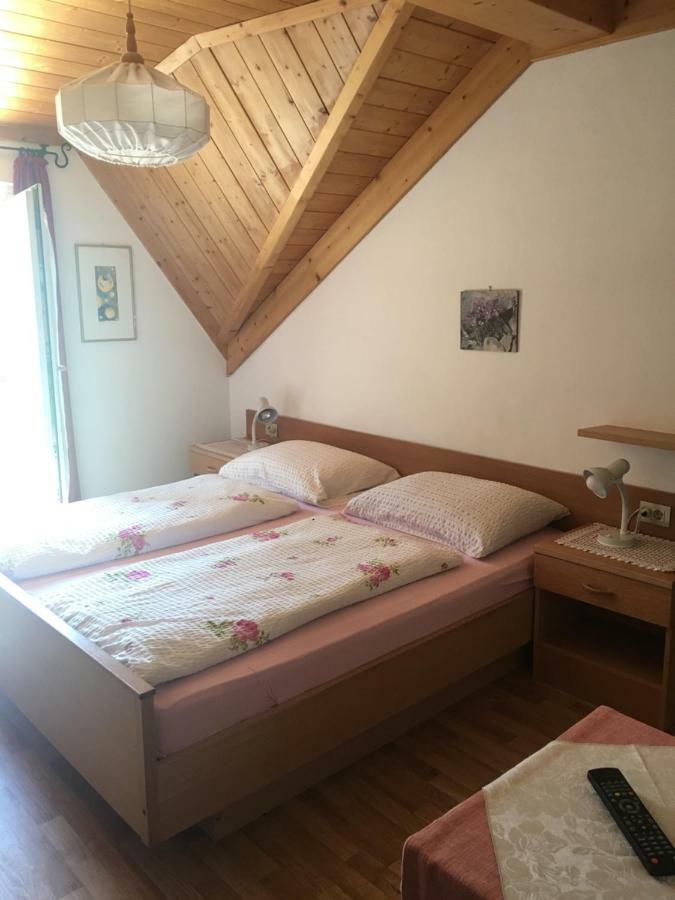 Weingut Zundlhof Villa Bolzano Exteriör bild